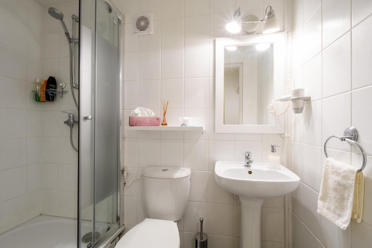 404 Rooms Wilanowska Warsaw Exterior photo